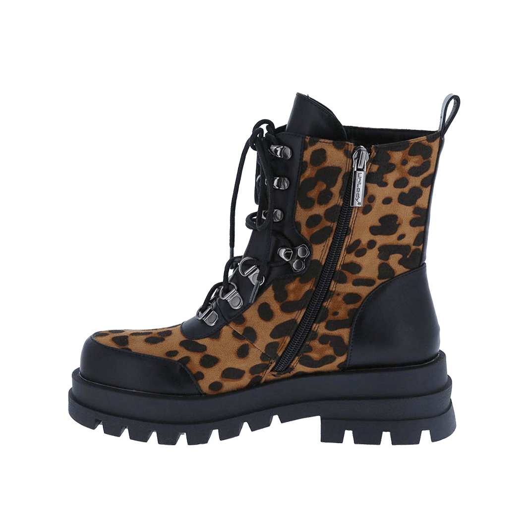 Statement-Making Leopard Combat Platform Boots for Women – Lace-Up & Side Zipper for Effortless Style