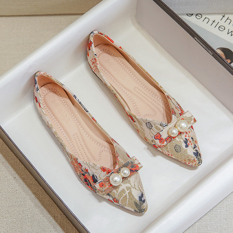 Women's Vintage Chinese Floral Printed Slip-On Flat Shoes - Pointed Toe with Buttons, Breathable Mesh Lining & Arch Support, Spring Casual to Semi-Formal Low-Cut Flats (Pink\u002FBlack Floral Pattern, Beige) - Hand Washable Rubber Sole