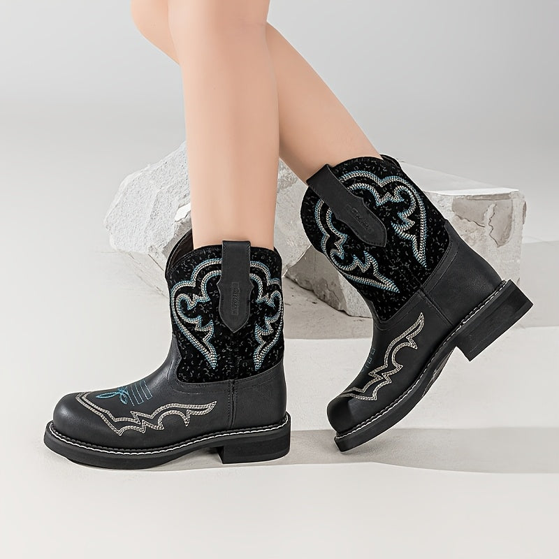 New British Style Retro Versatile Embroidered Western Short Boots For Women, Round Headed Flat Bottomed Short Boots