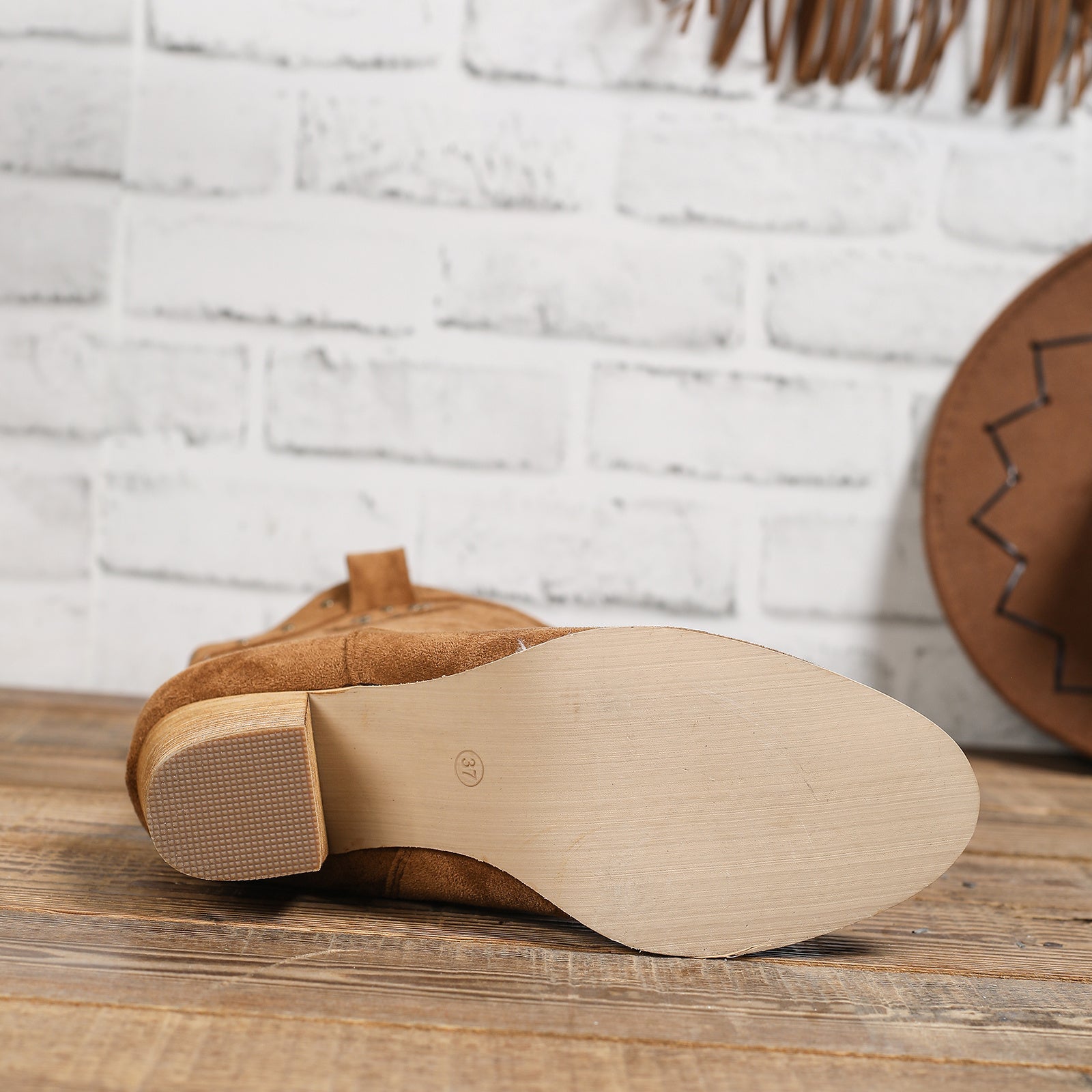 Women's Four Seasons New Casual, Fashion, Retro West, Cowboy, Pointed Toe Side Zipper, Block Heel Studs Women's Boots