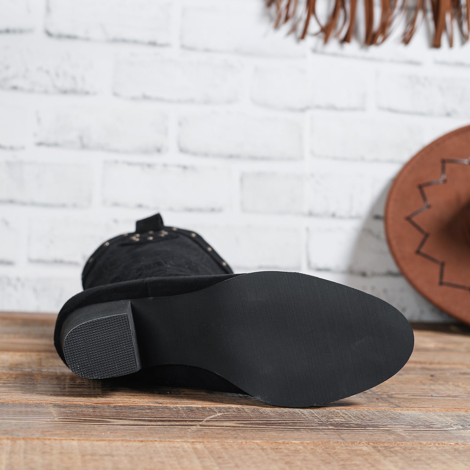 Women's Four Seasons New Casual, Fashion, Retro West, Cowboy, Pointed Toe Side Zipper, Block Heel Studs Women's Boots